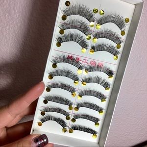 9 pairs Natural False Eyelashes
